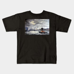 WEST  INDIA DOCK ENTRANCE AND THE GUN PUBLIC HOUSE Kids T-Shirt